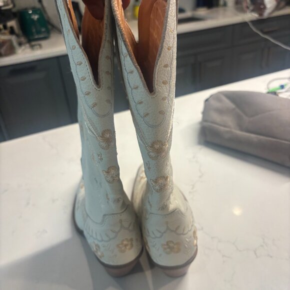 Dingo 1969 Full Bloom Leather Cowboy Boots (Anthropologie) - Picture 5 of 9